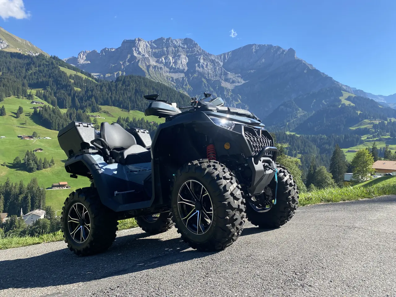 Unterwegs oberhalb von Adelboden